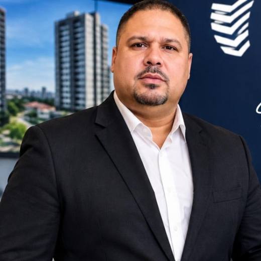 Fábio Dantas, corretor de imóveis